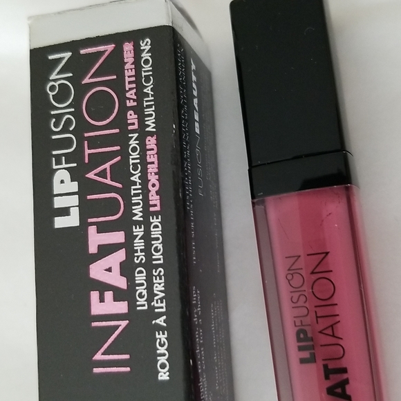 Fusion Beauty lip fattener - Picture 3 of 3